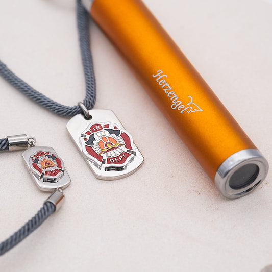 Herzengel Schulstart-Set: Armband & Kette Feuerwehr + Taschenlampe